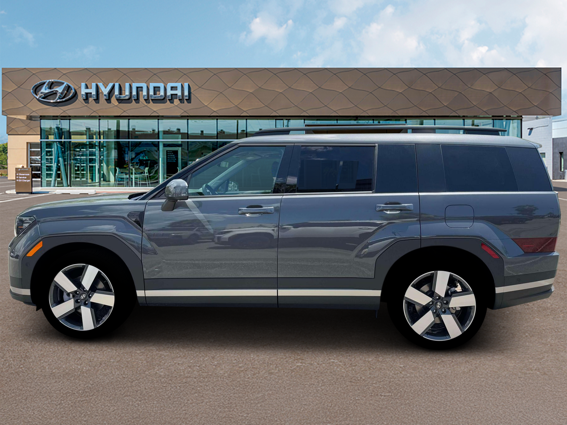 View vehicle photo 3