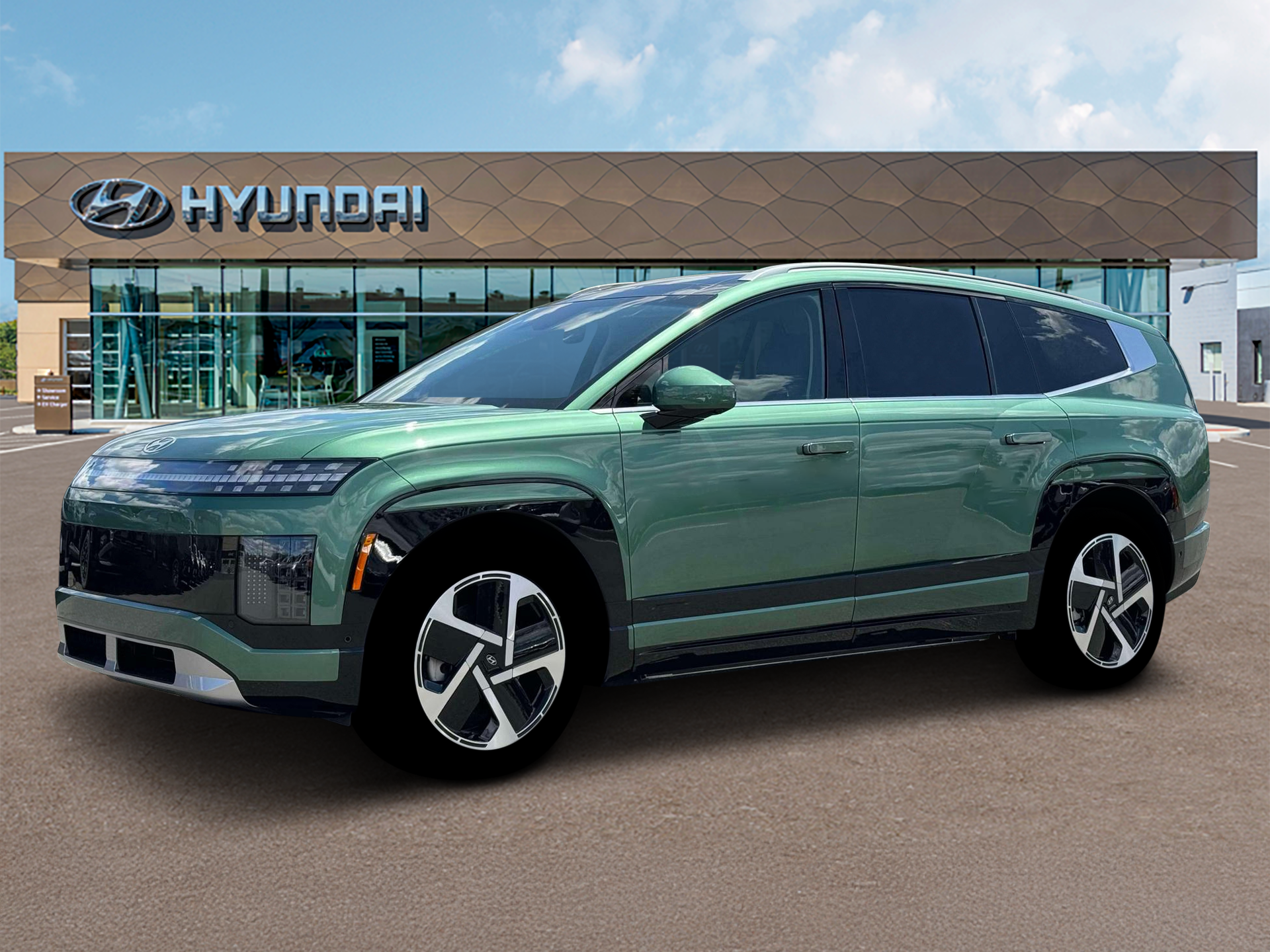 View vehicle photo 2