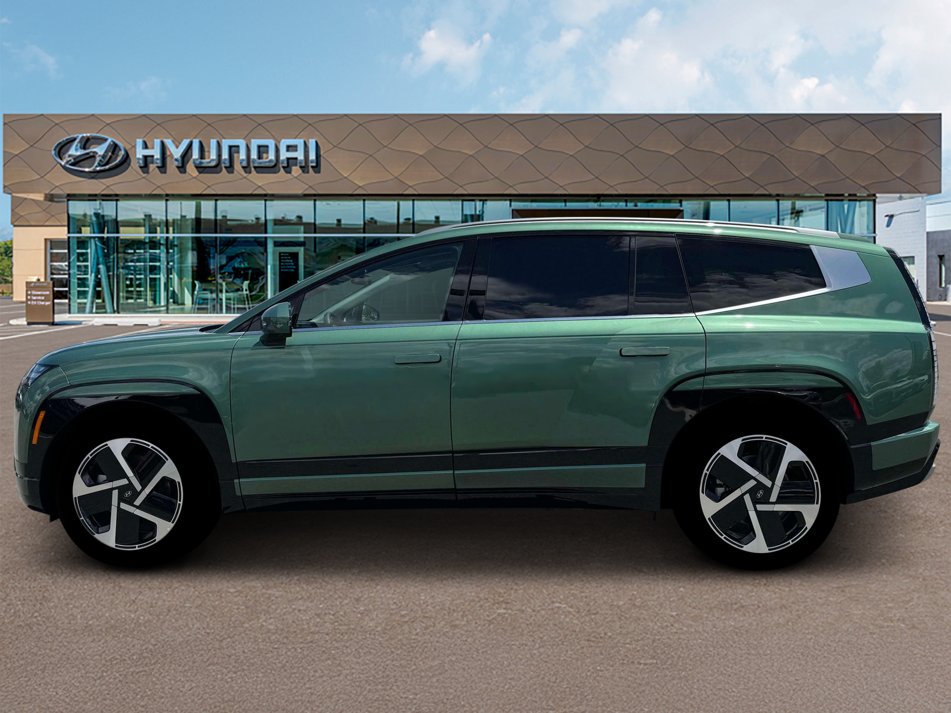 View vehicle photo 3