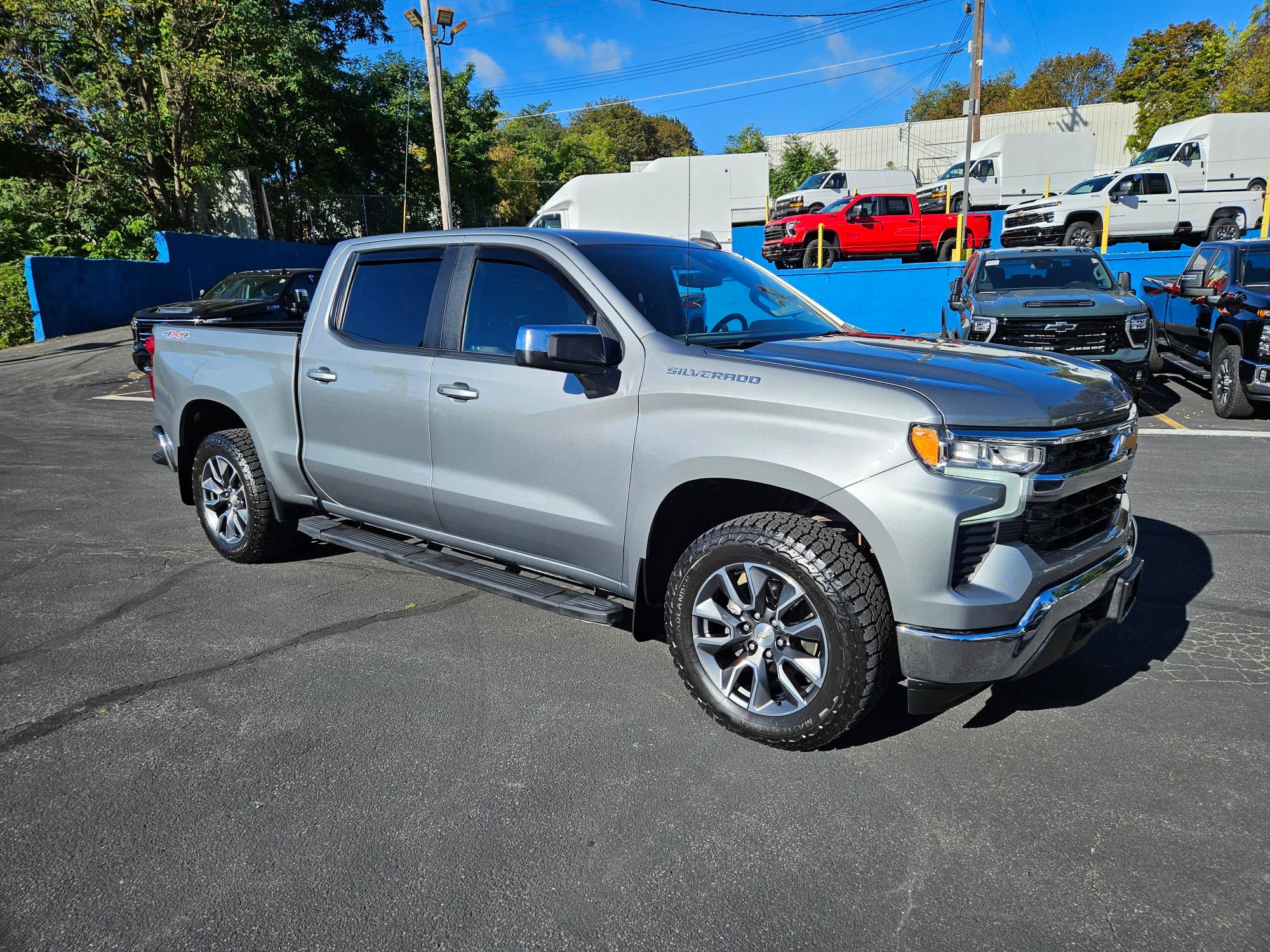  2023 Chevrolet Silverado 1500 LT Crew Cab 4WD   