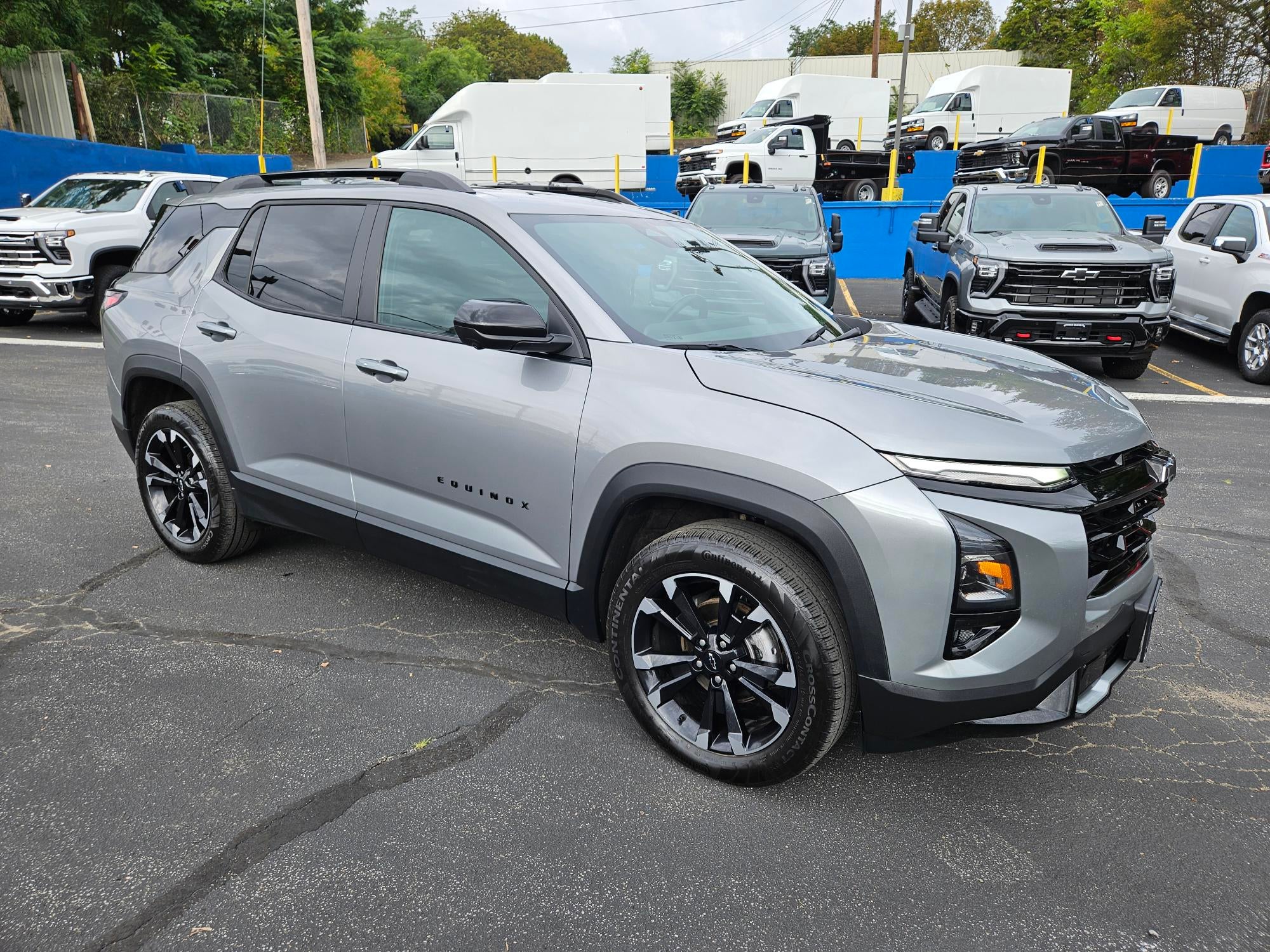 Sterling Gray Metallic 2025 Chevrolet Equinox SUV / Crossover Four-Wheel Drive Automatic