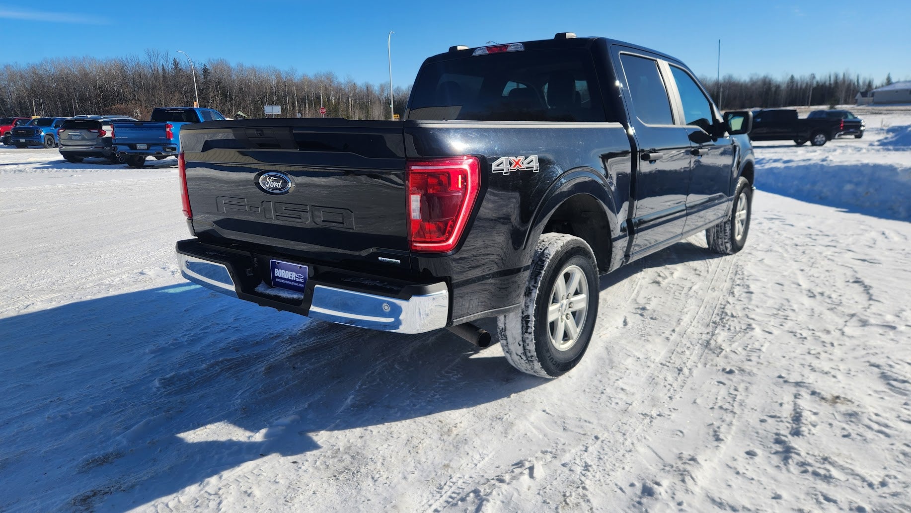 View vehicle photo 5