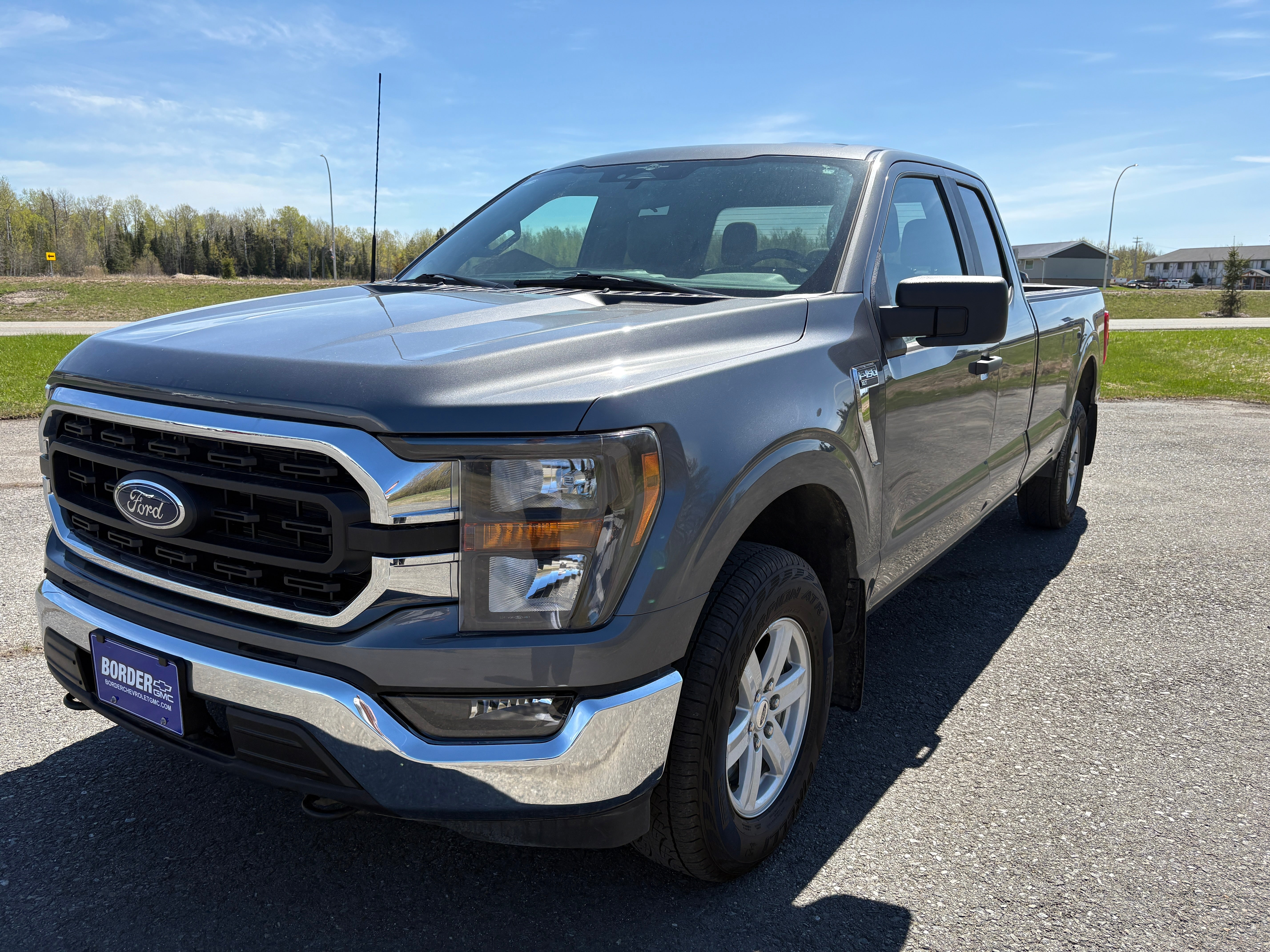 2023 Ford F-150 XLT SuperCab LB 4WD