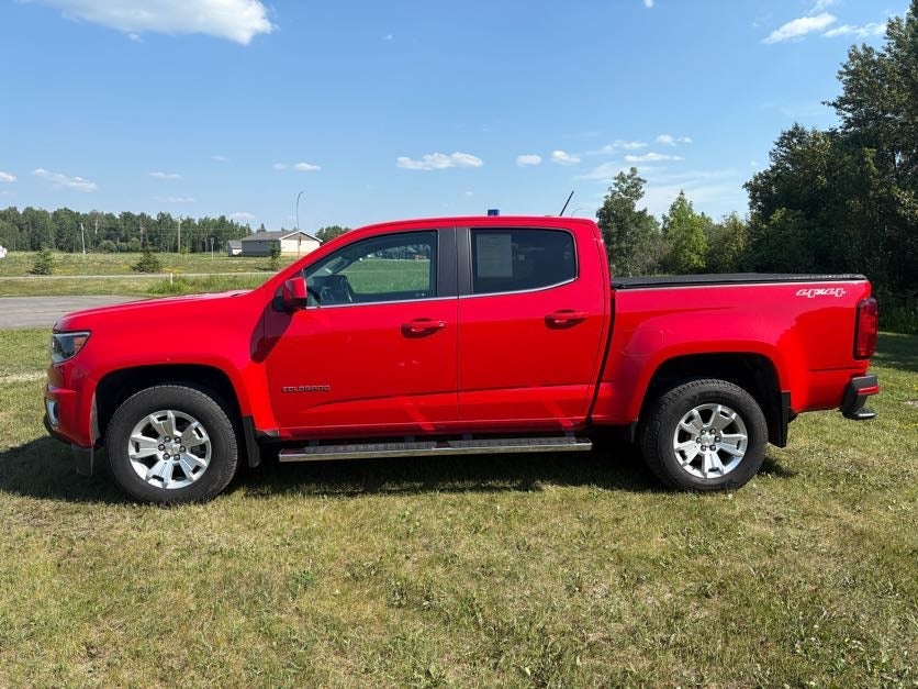 View vehicle photo 2