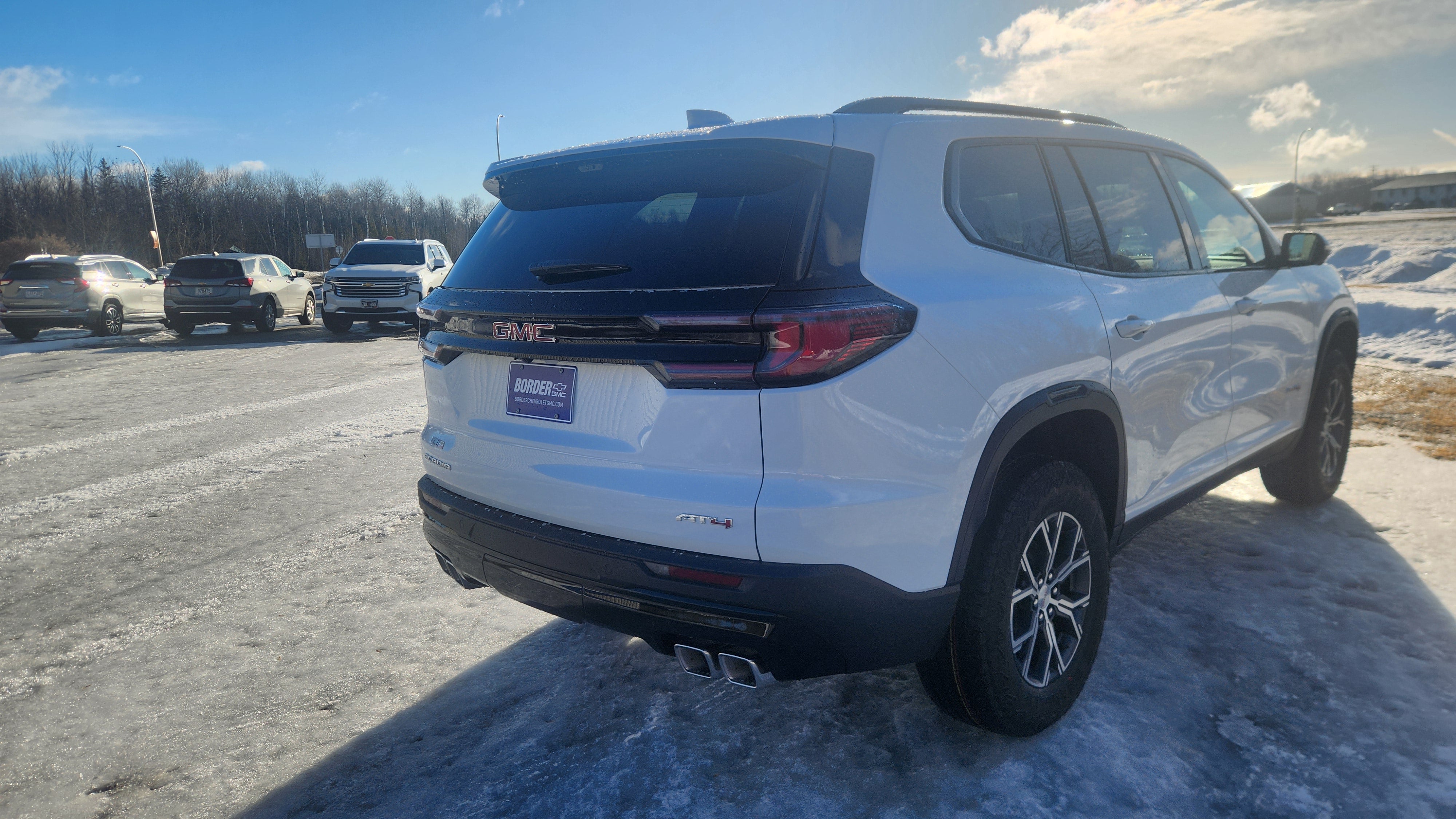 View vehicle photo 5