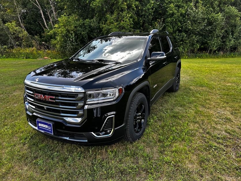  2023 GMC Acadia AT4 AWD   