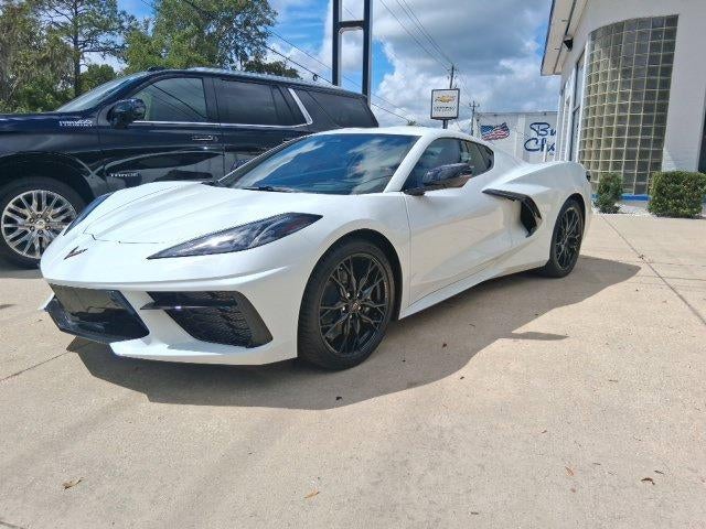Arctic White 2027 Chevrolet Corvette Coupe Rear-Wheel Drive Automatic