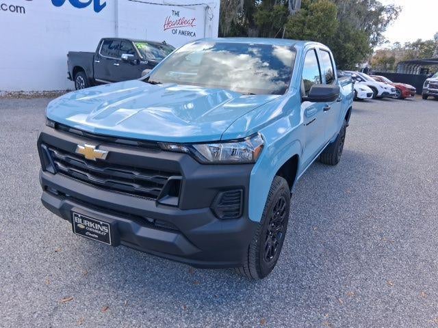 View vehicle photo 7