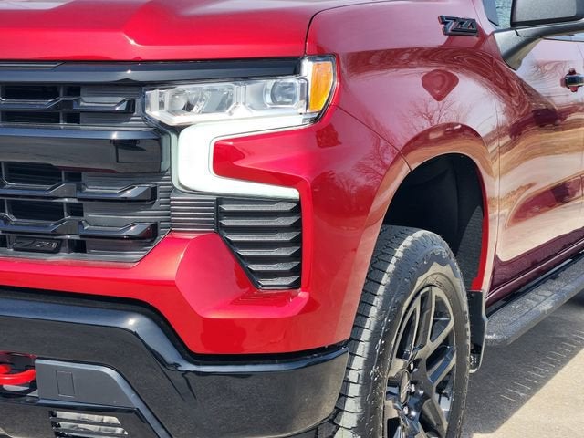 View vehicle photo 7