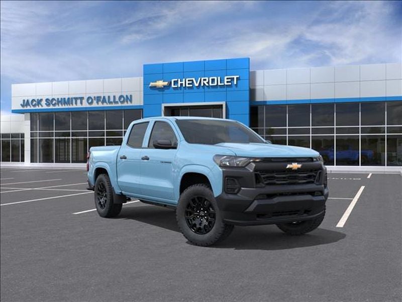 Snowdrift Metallic 2026 Chevrolet Colorado Pickup Truck Four-Wheel Drive Automatic