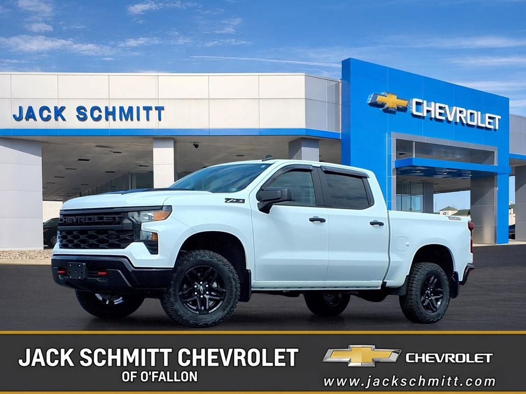 Summit White 2023 Chevrolet Silverado 1500 Pickup Truck Four-Wheel Drive Automatic