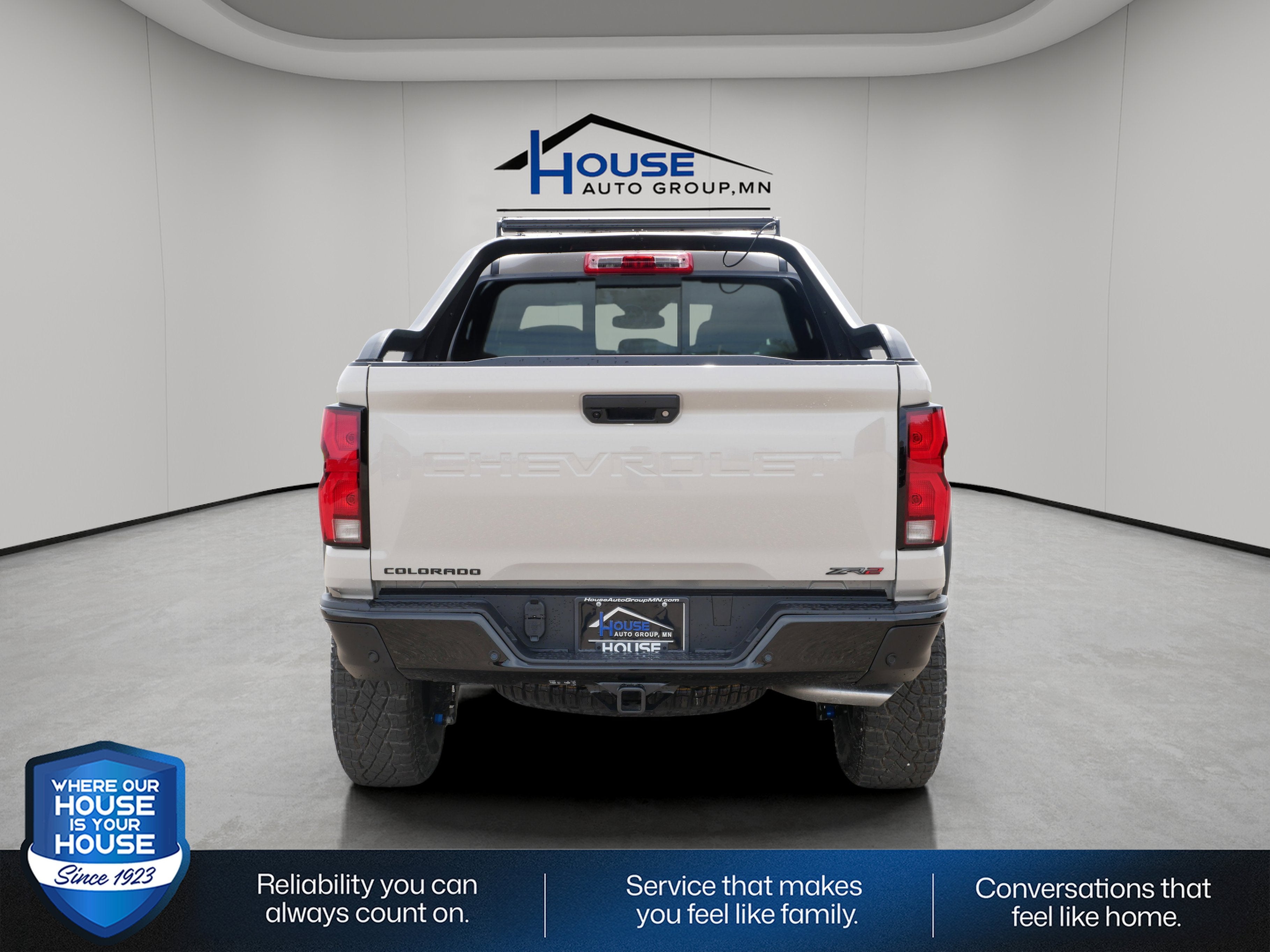 View vehicle photo 6