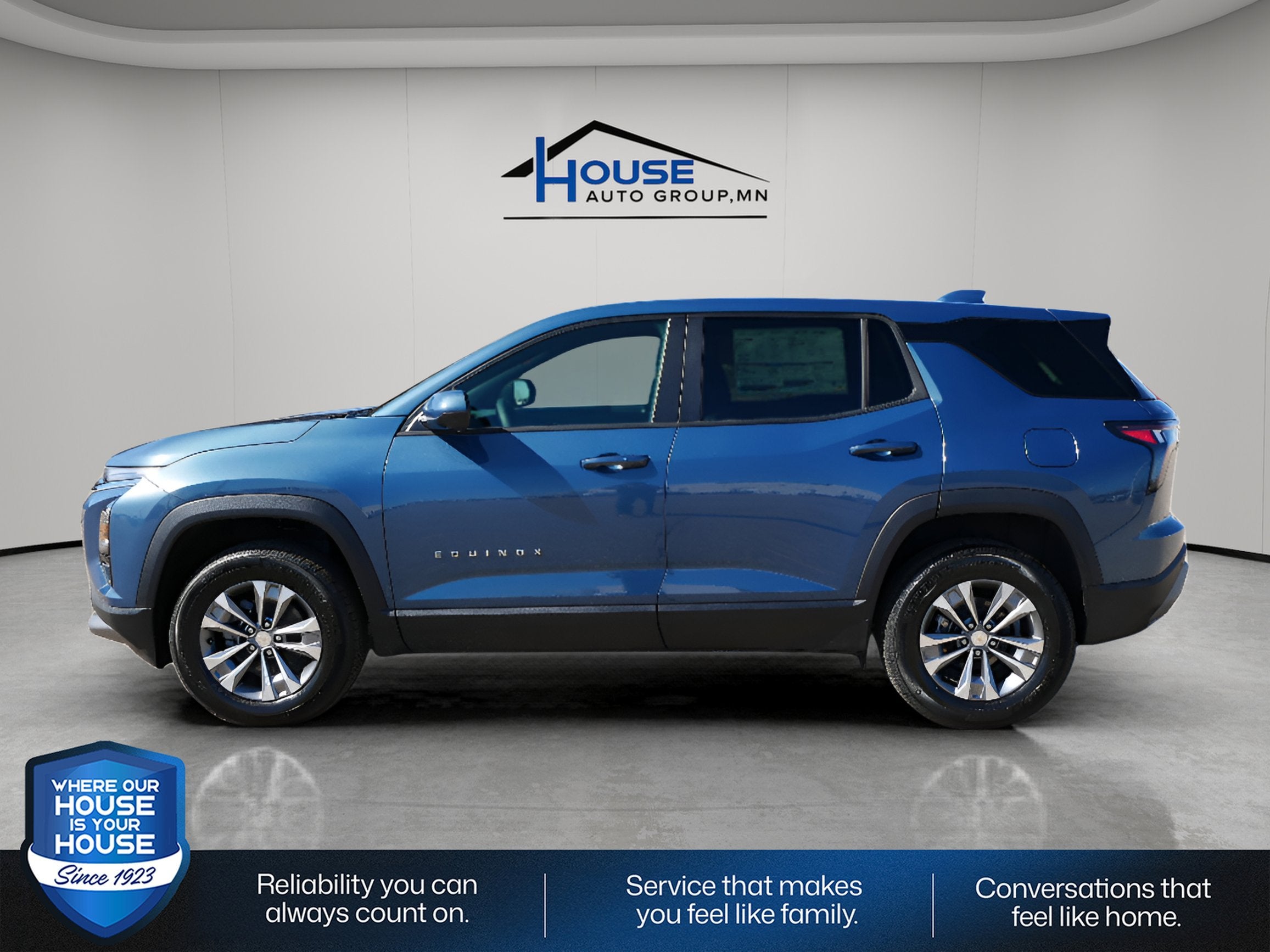 View vehicle photo 3