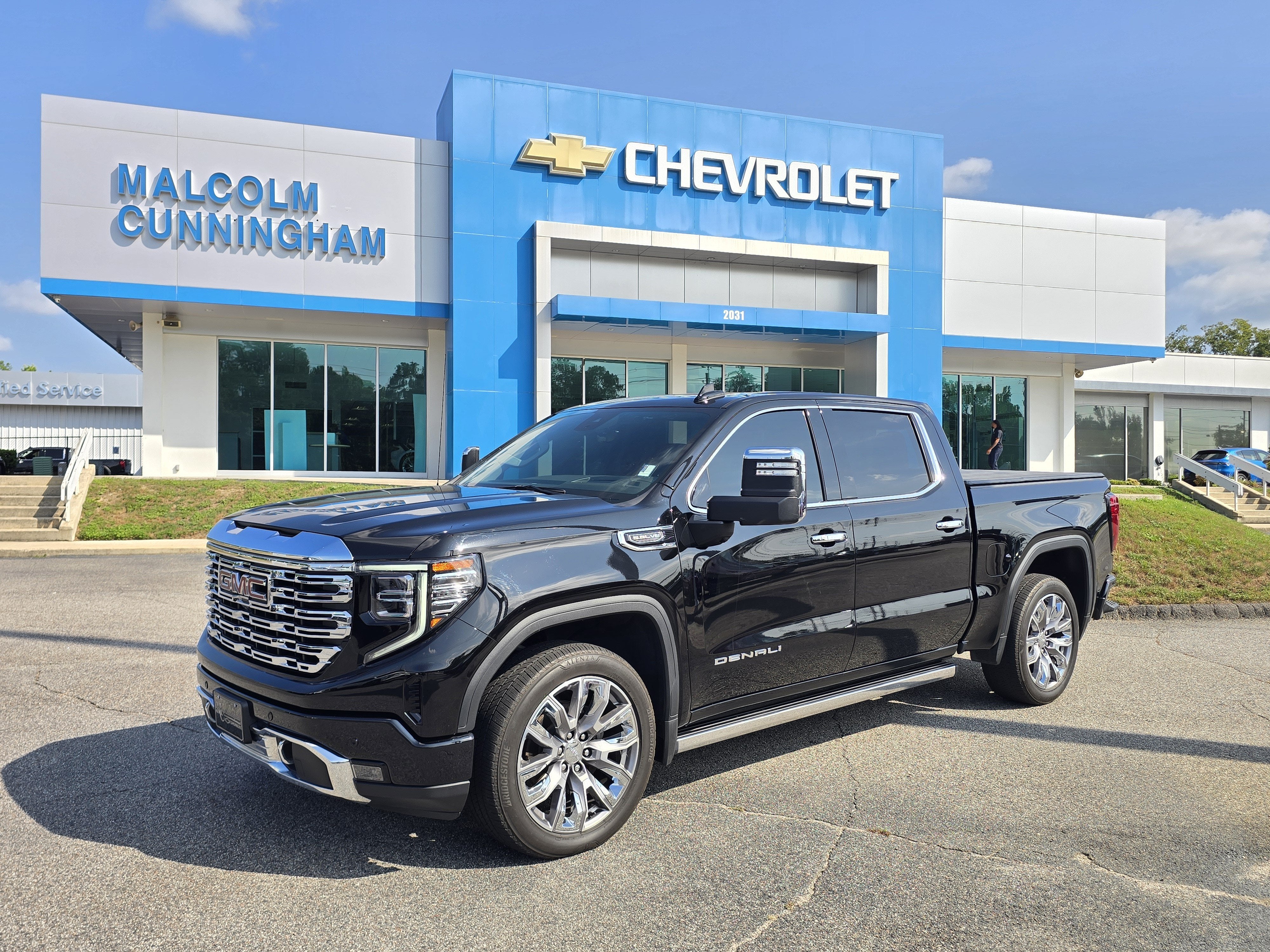  2025 GMC Sierra 1500 Denali Crew Cab 4WD   