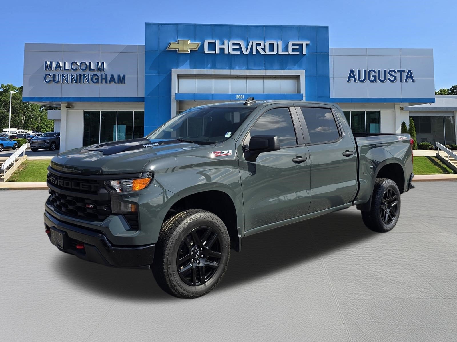  2025 Chevrolet Silverado 1500 Custom Trail Boss Crew Cab 4WD   