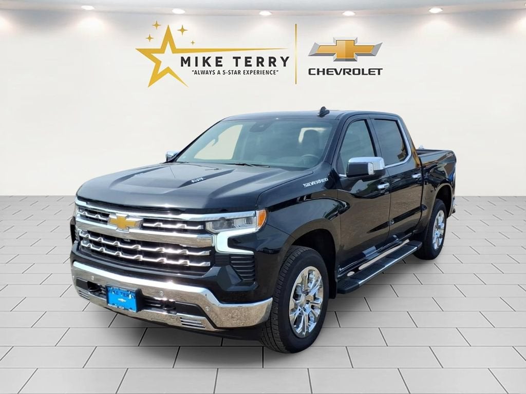 Black 2026 Chevrolet Silverado 1500 Pickup Truck Four-Wheel Drive Automatic