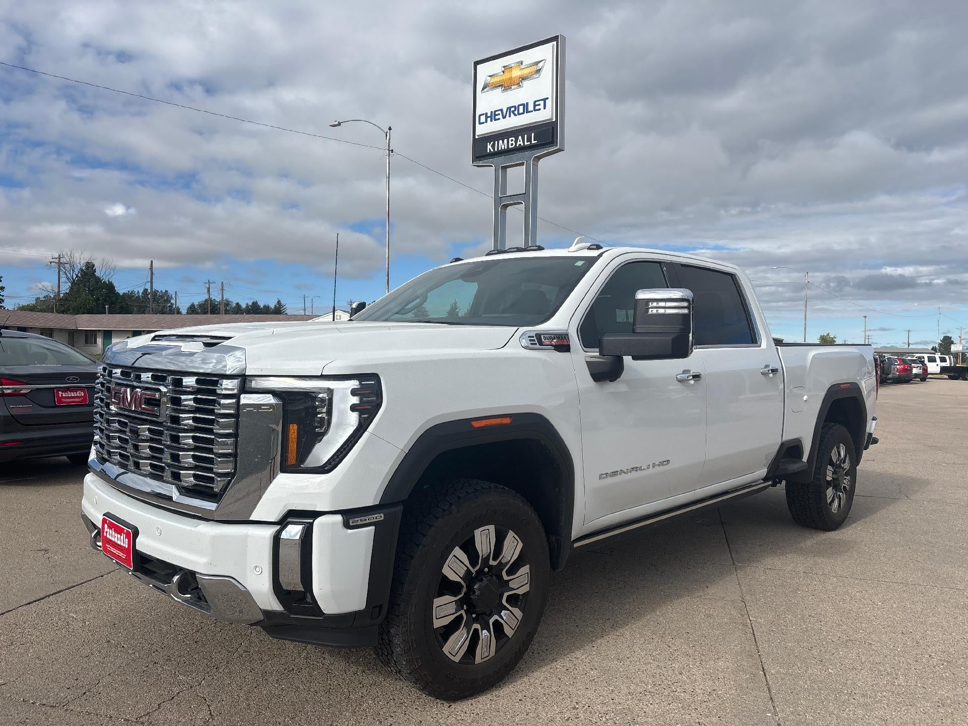  2024 GMC Sierra 2500HD Denali Crew Cab 4WD   