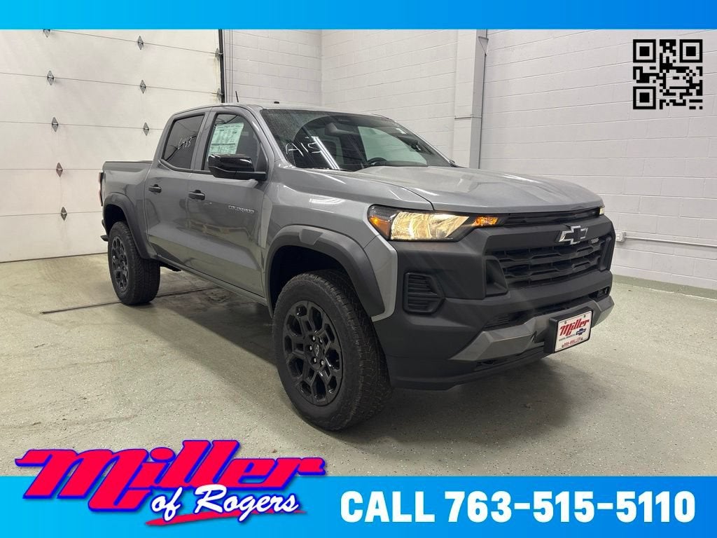 Sterling Gray Metallic 2026 Chevrolet Colorado Pickup Truck Four-Wheel Drive Automatic