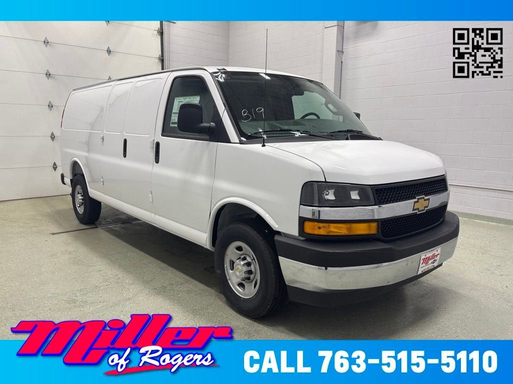 Summit White 2026 Chevrolet Express Cargo Van Rear-Wheel Drive Automatic