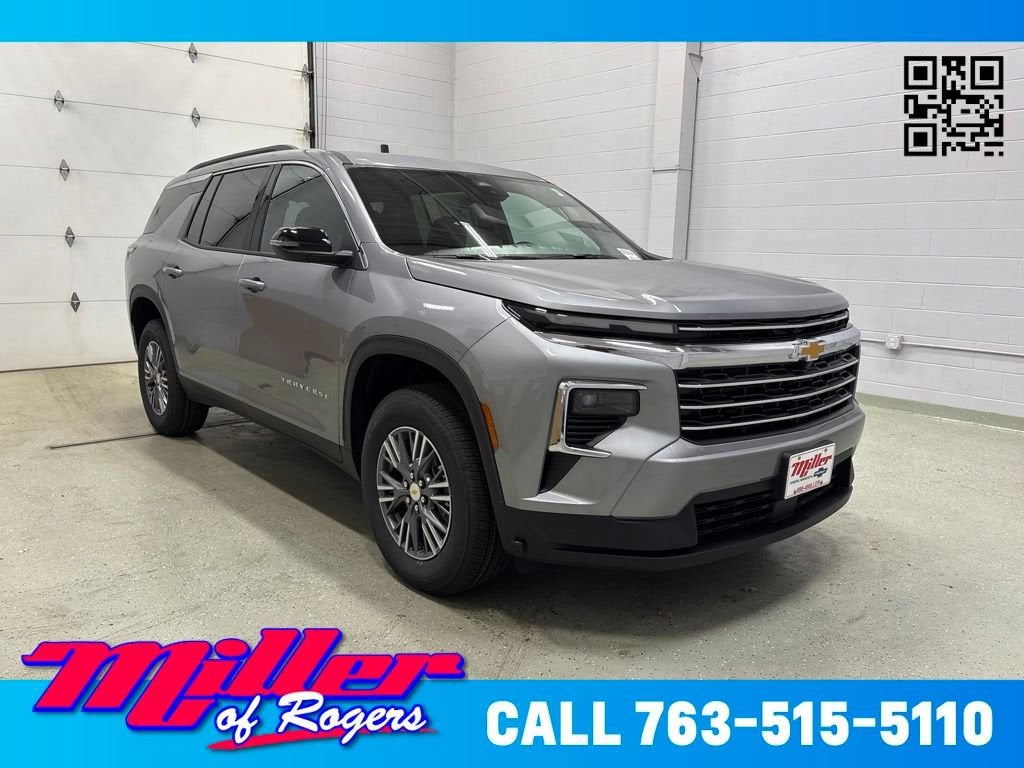Sterling Gray Metallic 2026 Chevrolet Traverse SUV / Crossover Four-Wheel Drive Automatic