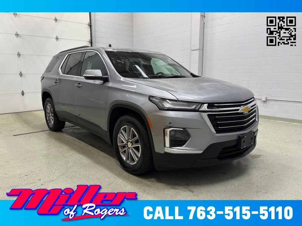 Sterling Gray Metallic 2023 Chevrolet Traverse SUV / Crossover Four-Wheel Drive Automatic