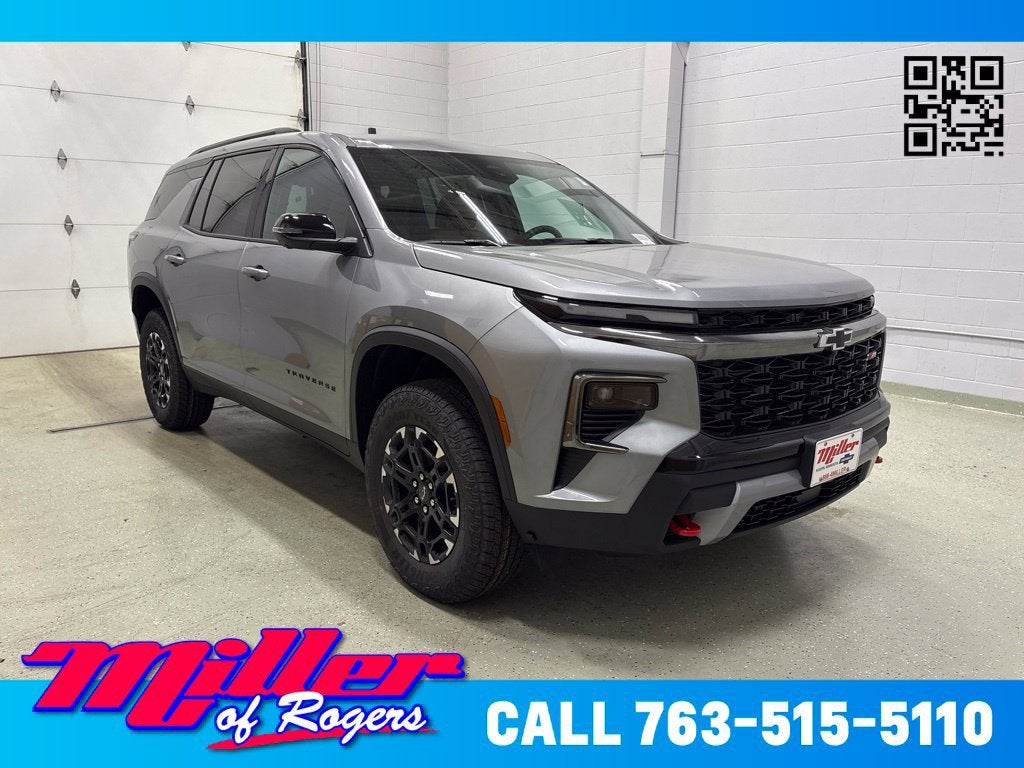 Sterling Gray Metallic 2027 Chevrolet Traverse SUV / Crossover Four-Wheel Drive Automatic