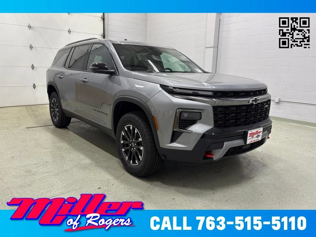 Sterling Gray Metallic 2026 Chevrolet Traverse SUV / Crossover Four-Wheel Drive Automatic