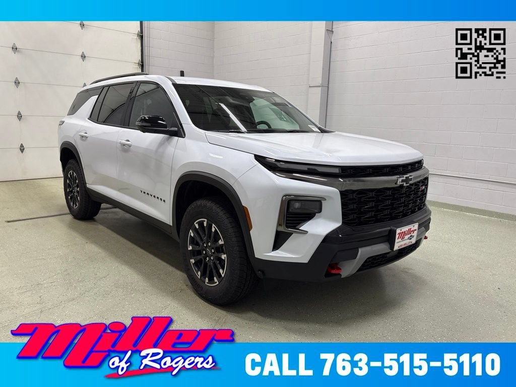 Polar White Tricoat 2026 Chevrolet Traverse SUV / Crossover Four-Wheel Drive Automatic