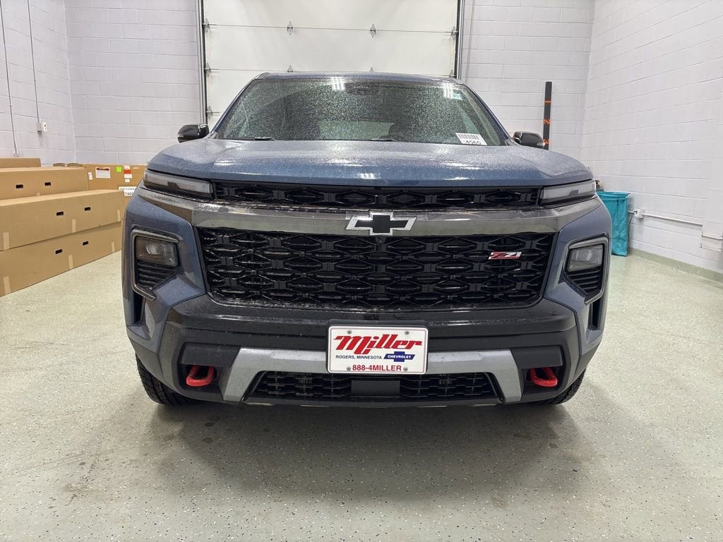 View vehicle photo 7