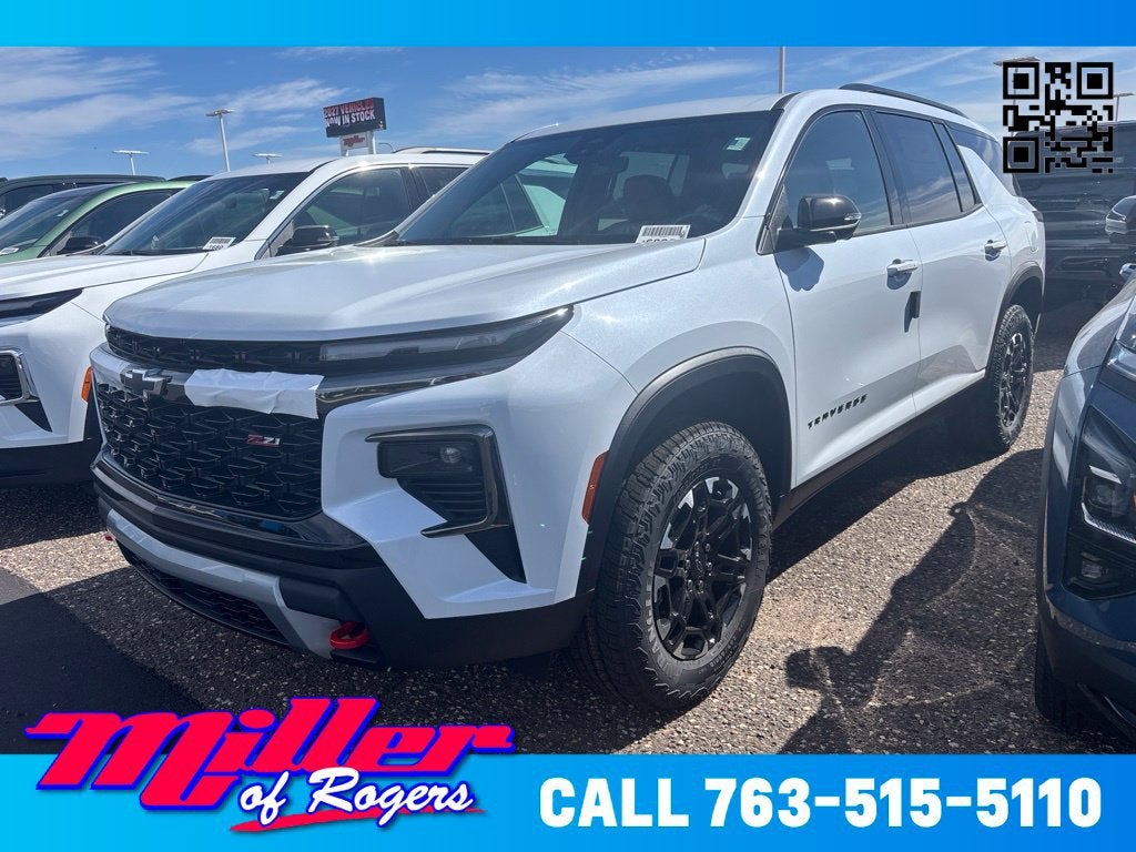 Polar White Tricoat 2027 Chevrolet Traverse SUV / Crossover Four-Wheel Drive Automatic