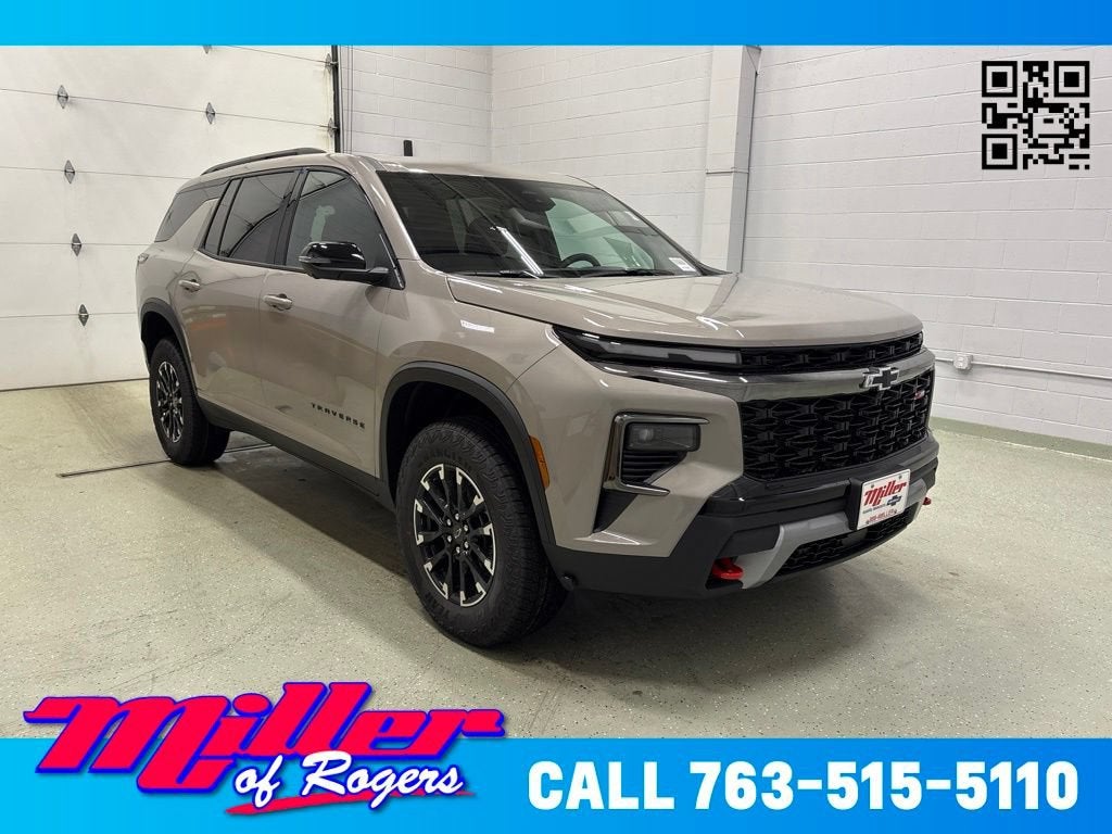 Sandstone Gray 2026 Chevrolet Traverse SUV / Crossover Four-Wheel Drive Automatic