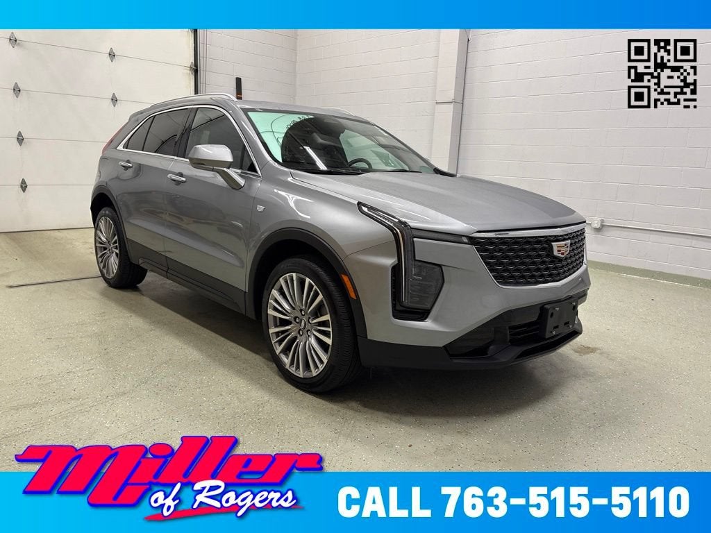 Argent Silver Metallic 2024 Cadillac XT4 SUV / Crossover Four-Wheel Drive Automatic