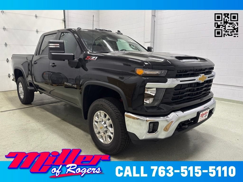 Black 2026 Chevrolet Silverado 2500HD Pickup Truck Four-Wheel Drive Automatic