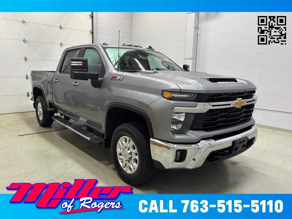 Sterling Gray Metallic 2024 Chevrolet Silverado 3500HD Pickup Truck Four-Wheel Drive Automatic
