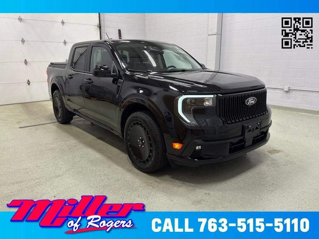 Black 2025 Ford Maverick Pickup Truck All-Wheel Drive 