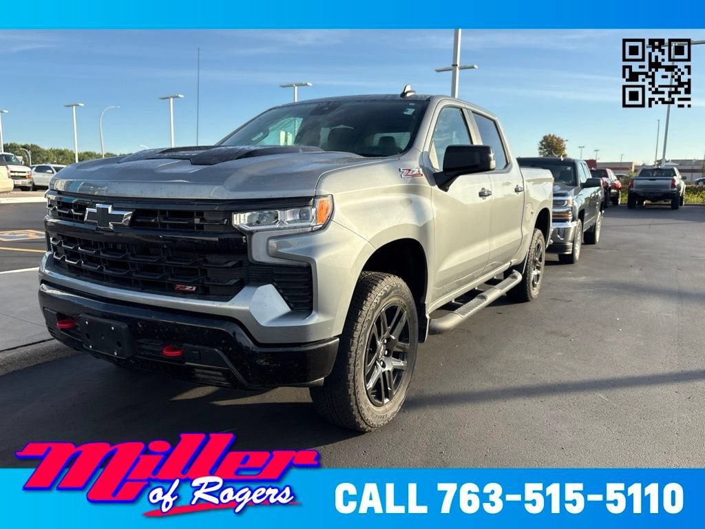 Sterling Gray Metallic 2025 Chevrolet Silverado 1500 Pickup Truck Four-Wheel Drive Automatic