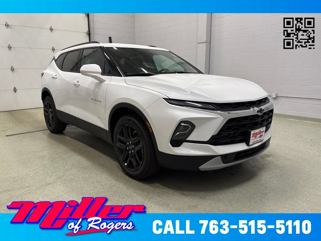 Summit White 2026 Chevrolet Blazer SUV / Crossover  Automatic