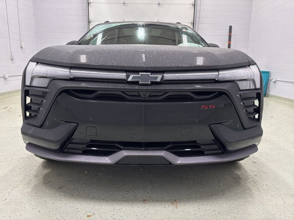View vehicle photo 7