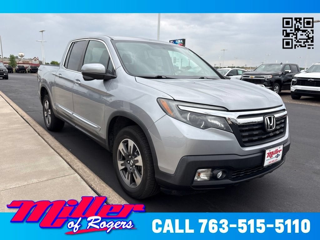Silver 2017 Honda Ridgeline Pickup Truck All-Wheel Drive 