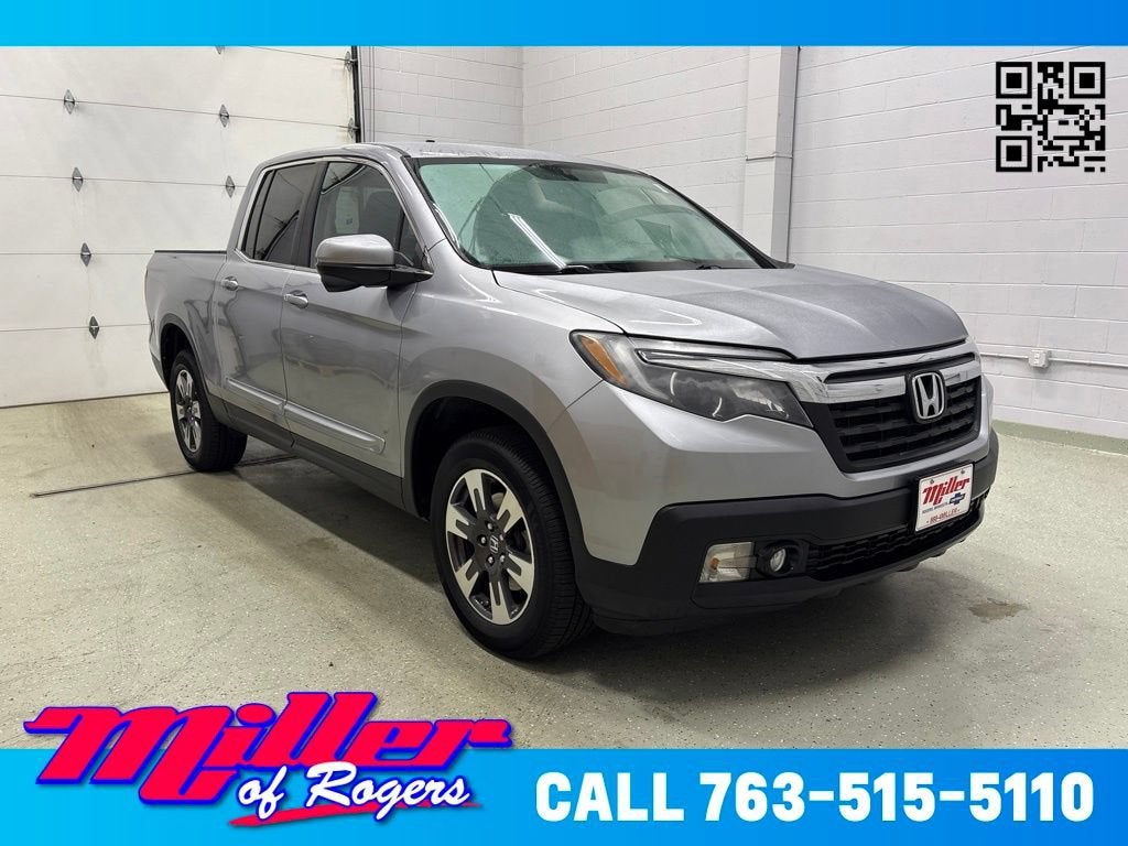 Silver 2017 Honda Ridgeline Pickup Truck All-Wheel Drive 