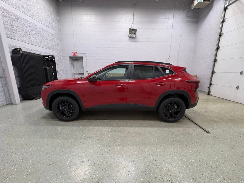 View vehicle photo 7