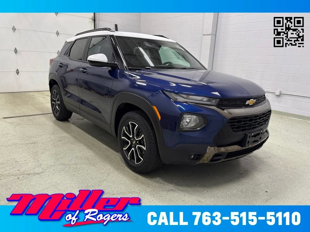 Blue Glow Metallic 2022 Chevrolet Trailblazer SUV / Crossover Four-Wheel Drive Automatic