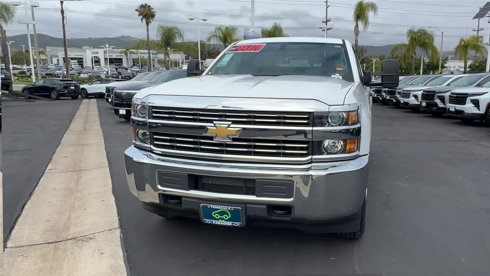 View vehicle photo 3