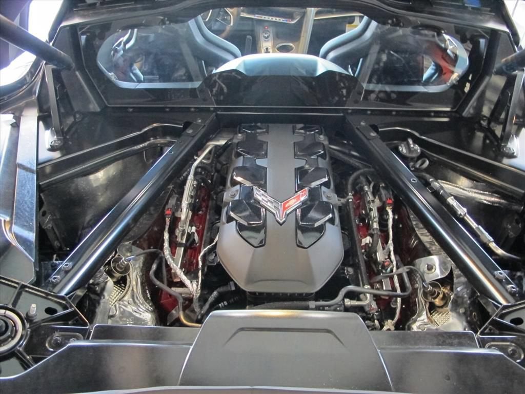 2027 Chevrolet Corvette Stingray 1LT 2dr Car Slide 14
