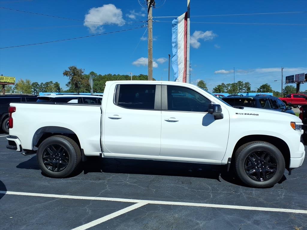 2026 Chevrolet Silverado 1500 RST Crew Cab Pickup Slide 1