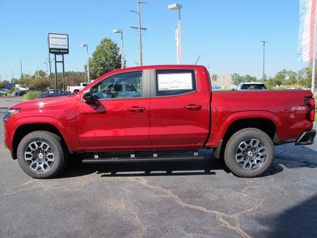 2026 Chevrolet Colorado Z71 Crew Cab Pickup Slide 5