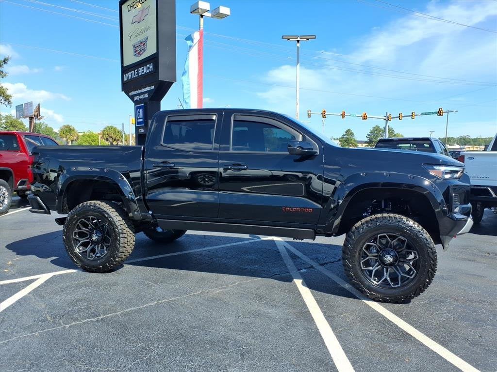 2026 Chevrolet Colorado Z71 Crew Cab Pickup Slide 1