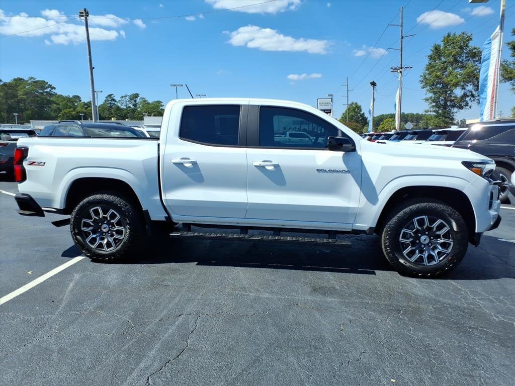 2026 Chevrolet Colorado Z71 Crew Cab Pickup Slide 1