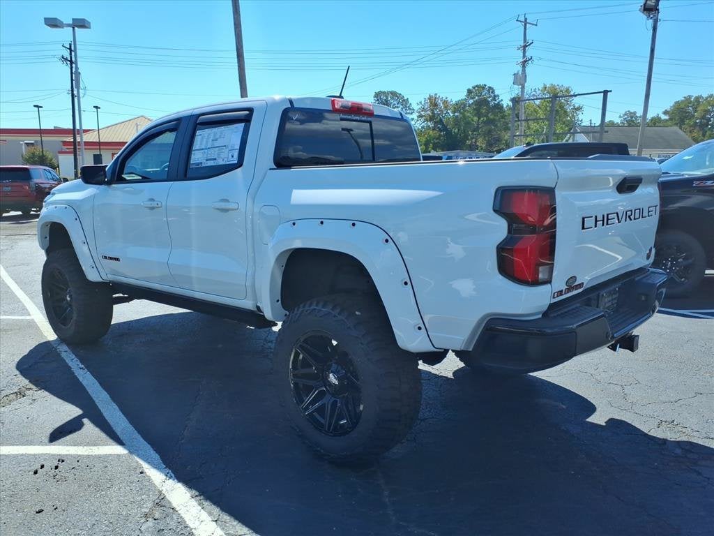 2026 Chevrolet Colorado Z71 Crew Cab Pickup Slide 4