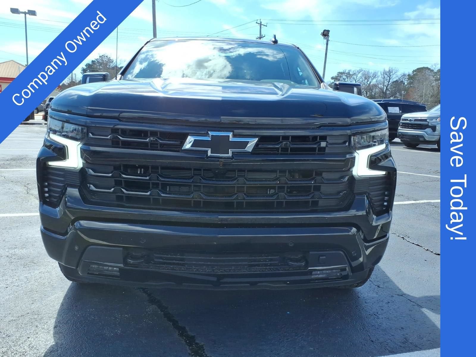 2026 Chevrolet Silverado 1500 RST Crew Cab Pickup Slide 8